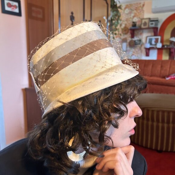 1960s peach basket MOD brown and grey striped birdcage veil hat - made in the us - Picture 8 of 14